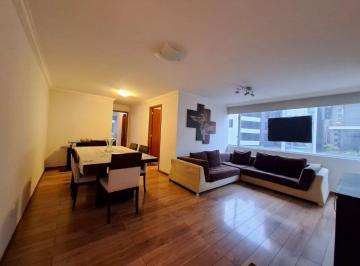 Departamento de 2 habitaciones, Quito · Departamento en Venta, Cerca a Parque La Carolina, Calle Noruega, 2 Dorm.