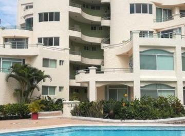 Departamento de 3 habitaciones, Atacames · Departamento de 123 m² con 3 Habitaciones en Venta en Tonsupa