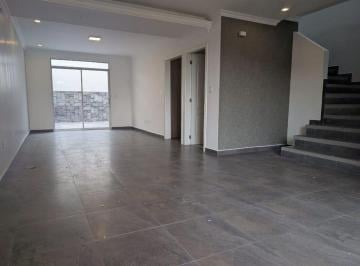 Casa de 3 habitaciones, Quito · Casa en Renta Cumbayá Sector La Primavera