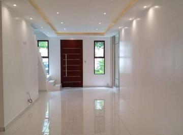 Casa · 170m² · 3 Habitaciones · 3 Estacionamientos · Se Venda Casa en Villas del Bosque
