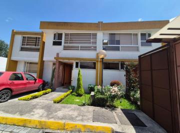Casa de 3 habitaciones, Quito · Casa en Venta en Urb. Privada Sector La Armenia