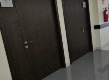 Oficina comercial , Guayaquil · Práctica y Confortable Oficina Profesional en City Office