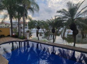 Casa de 5 habitaciones, Guayaquil · En Alquiler Amplia Casa Full Amoblada de 5 Dorm. Frente Al Lago en La Fontana, Samborondon