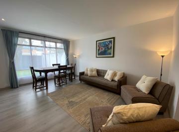 Departamento · 55m² · 1 Estacionamiento · Suite Amoblada en Renta en Cumbaya