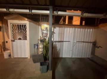 Casa de 2 habitaciones, Manta · Casa de Venta en Manta Zona Universitaria