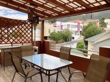 Departamento · 185m² · 3 Habitaciones · 2 Estacionamientos · San Juan de Cumbayá - Dúplex en Venta