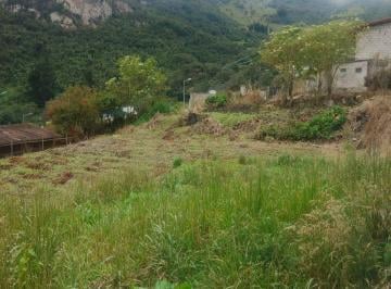Terreno / Lote , Quijos · Vendo Terreno en El Centro de Papallacta con Casita de Madera por Remodelar y Agua Termal
