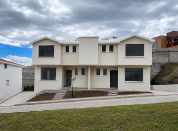 Casa de 3 habitaciones, Quito · Casas en Venta 3 Dorm. Conjunto Privado Sector Urb. Los Ángeles Valle de Los Chillos