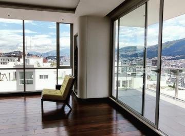 Departamento · 350m² · 5 Habitaciones · 6 Estacionamientos · Moderno Penthouse Triplex en Venta o Renta - Bellavista