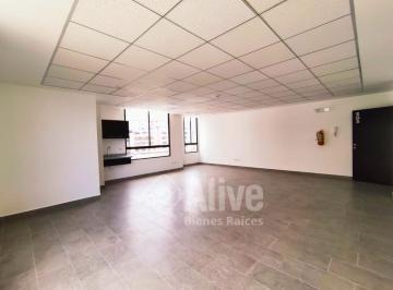 Oficina comercial , Quito · Oficina de Venta en La Carolina