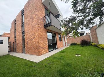 Casa · 165m² · 3 Habitaciones · 2 Estacionamientos · Conjunto Casas Loma y Sol