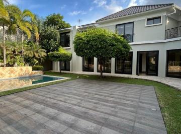 Casa de 5 habitaciones, Guayaquil · Casa de Alquiler en Urb. Lago Sol
