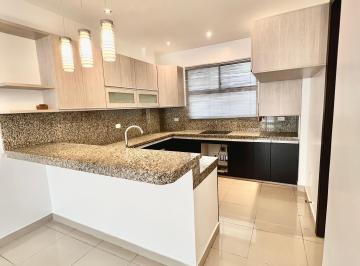 Departamento de 3 habitaciones, Guayaquil · Kennedy Norte Departamento Cerca de San Marino City Box