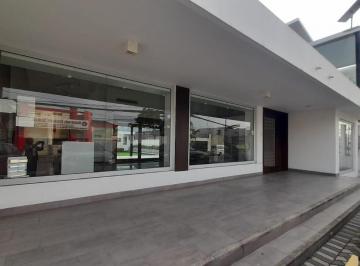 Local comercial · 510ha · 9 Estacionamientos · Venta Urdesa Central de Propiedad Comercial en Circunvalacion Sur