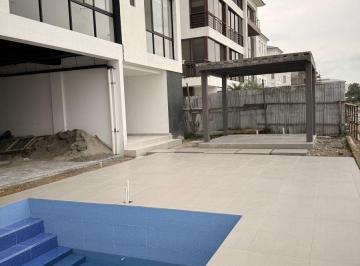 Departamento en Venta de 3 habitaciones Samborondón · Departamento en Venta con Espectacular Vista Al Río Babahoyo.