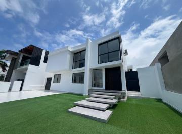 Casa de 3 habitaciones, Manta · Vendo Casa Marina Blue