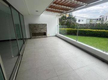 Suite · 78m² · 1 Habitación · 2 Estacionamientos · Suite en Cumbayá, Oportunidad, Zona Auqui Chico, Diseño Fez