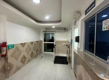 Casa de 7 habitaciones, Guayaquil · Vendo Casa Rentera en Keneddy Nueva de Dos Pisos de Oprotunidad