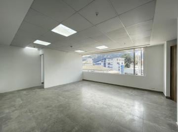 Oficina comercial · 53m² · 1 Estacionamiento · Oficina de Venta en Quito Sector Hospital Eugenio Espejo