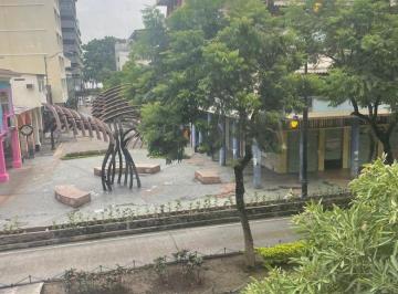 Oficina comercial , Guayaquil · Amplia Oficina de 214 m² en Venta en Centro de Guayaquil, Calle Panamá
