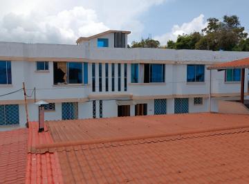 Terreno / Lote · 303m² · 6 Habitaciones · 3 Estacionamientos · Calderón - Marianitas, Terreno 5.000 m² con Casa 310 m²