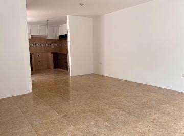 Casa en Venta de 3 habitaciones Mitad del Mundo · Venta Casa San Antonio de Pichincha, Sin Uso Previo.
