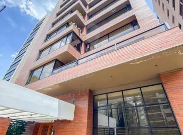 Departamento · 384m² · 4 Habitaciones · 2 Estacionamientos · Departamento Duplex Venta 384 m² Gonzalez Suarez 4 Habitaciones 3 Parqueaderos