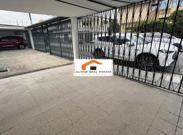 Departamento de 3 habitaciones, Guayaquil · Urdesa, Vendo Departamento 3 Dorm. 2 Parqueos, 180 m²