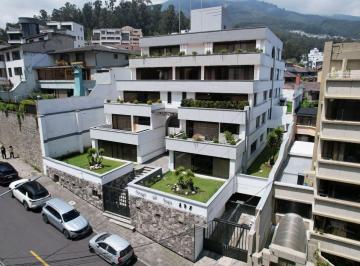 Departamento de 3 habitaciones, Quito · Amplio Departamento de Lujo de 3 Habitaciones en Venta.
