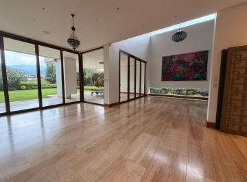 Casa de 4 habitaciones, Quito · Casa de Lujo en Cumbayá – 997 m² de Terreno en Rivera de La Viña