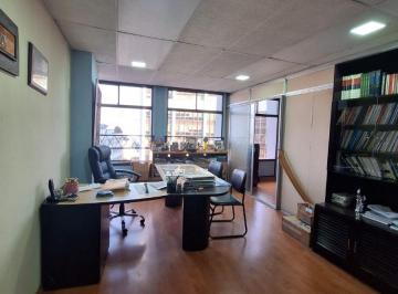 Oficina comercial , Quito · Oficina en Venta Edificio Benalcazar Mil