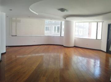 Departamento de 3 habitaciones, Quito · Vendo Departamento 3 Dorm. Republica del Salvador