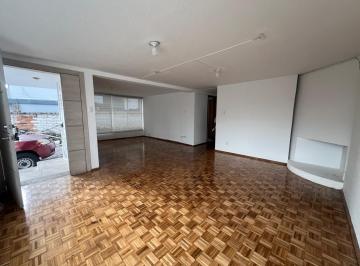 Oficina comercial · 110m² · 2 Estacionamientos · Mv - Sector Mariana de Jesus Oficina en Renta 110 m² 1 Planta