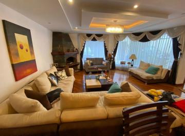 Departamento de 2 habitaciones, Quito · En Venta Departamento Duplex Cerca de La Embajada Americana