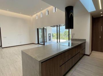Casa de 3 habitaciones, Quito · Venta de Casa con 3 Habitaciones en Cumbayá
