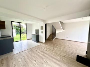 Casa · 92m² · 3 Habitaciones · 1 Estacionamiento · Mv - Sector Tumbaco, en Venta Casa 3d 1d en Pb, 92.78 m² Patio 10.03 m²