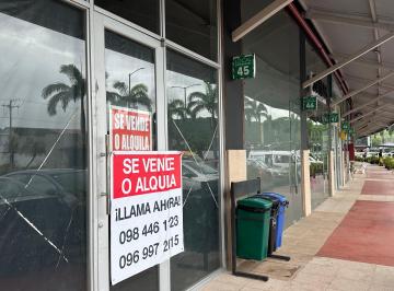 Local comercial , Guayaquil · Local en Alquiler en Centro Comercial Oasis – Norte de Guayaquil