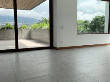 Departamento de 4 habitaciones, Quito · El Lugar Ideal Para Vivir o Invertir! en Muy Buena Zona de Tumbaco