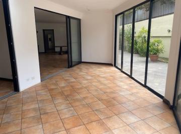 Casa de 3 habitaciones, Guayaquil · Urbanizacion Palmar del Rio, casa Amplia con 2 Maste Uno en Planta Baja, de Oportunidad