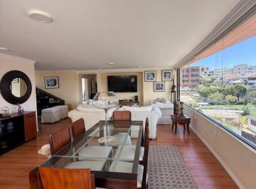 Departamento de 3 habitaciones, Quito · De Oportunidad Vendo Departamento Penthouse de Lujo - Sector Monteserrin