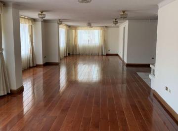 Departamento de 6 habitaciones, Quito · Departamento de Arriendo, República del Salvador, 230 m, $. 1.700, Jd