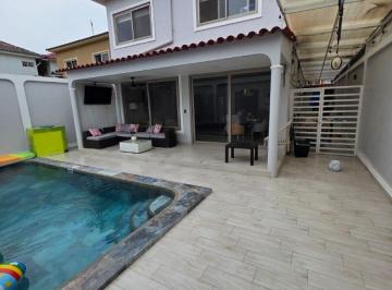 Casa de 3 habitaciones, Guayaquil · Vendo Hermosa Casa con Piscina en Vía a La Costa, Portal Al Sol