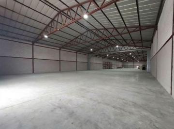 Bodega-Galpón , Guayaquil · Bodega de 1500 m² en Alquiler en Complejo Cerrado en Vía a Daule