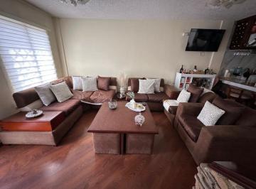 Casa de 3 habitaciones, Quito · Pomasqui Casa de Venta 94 m²