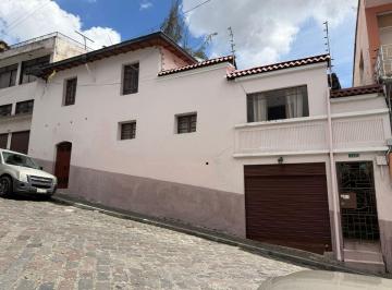 Casa de 5 habitaciones, Quito · Casa Patrimoniada Rentera Calle Olmedo Vendo