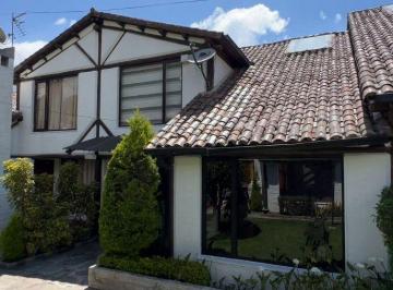 Casa de 3 habitaciones, Quito · Hermosa Casa en Venta en Conjunto Privado, Norte de Quito, 3 Habitaciones, Acabados de Lujo $