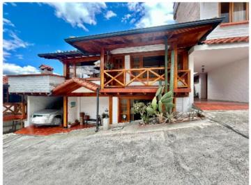 Casa de 3 habitaciones, Quito · Casa en Venta – Parque San Rafael | Valle de Los Chillos