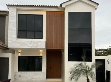 Casa de 3 habitaciones, Guayaquil · Venta Casa Costalmar 2 Via a La Costa