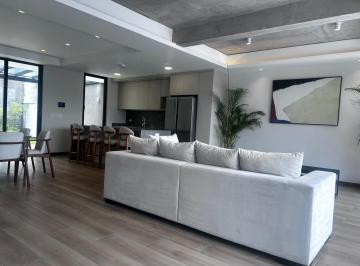 VENTA DE CASA EN CAMPO ALEGRE · Vendo Casa Urbanizacion Campo Alegre Quito
