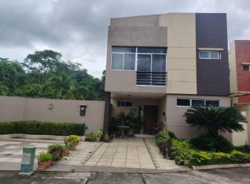 Casa de 4 habitaciones, Guayaquil · Casa de Venta en La Urbanización Belo Horizonte, Vía a La Costa, Guayaquil.